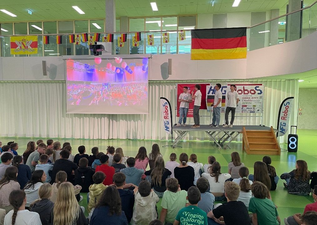 Die HFG-RoboS beim Empfang in Oberkirch