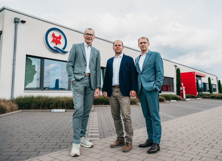 Führungsriege um E-FOX Energy