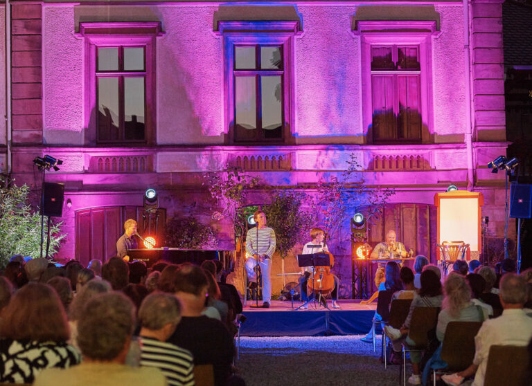 piano.vocal beim Schloss Gaisbach