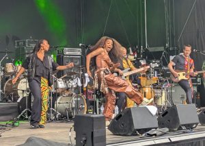Samora und Band