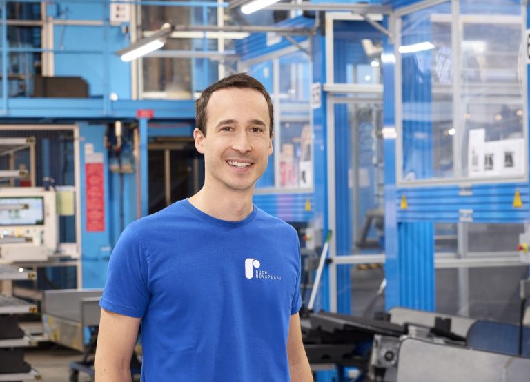 Nicolas Krohn-Erdle Ruch Novaplast