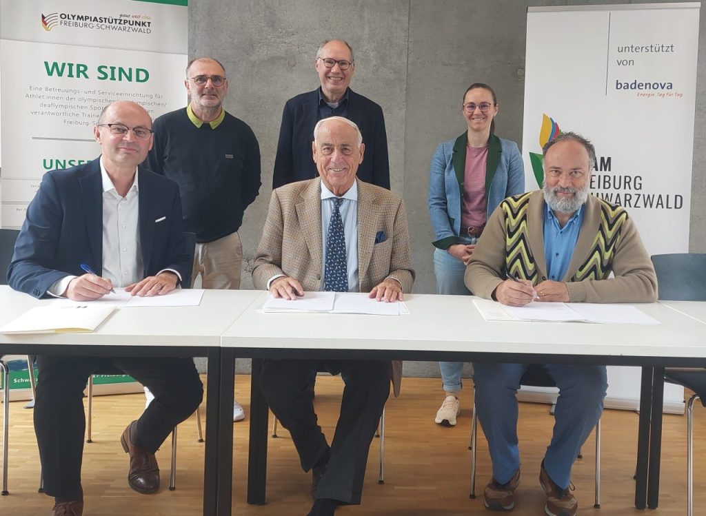 Kooperationsvereinbarung Unterzeichnung