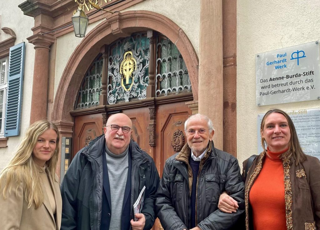 Das "Kunst kommt"-Team