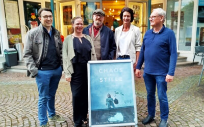Thomas Mäntele und Gäste vor dem Tivoli Achern