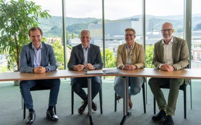 Unterzeichnung Kooperationsvertrag Koehler und Iqony