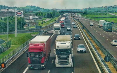 LKWs auf der Autobahn