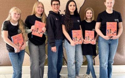 Girls´Day-Teilnehmerinnen bei Wagner